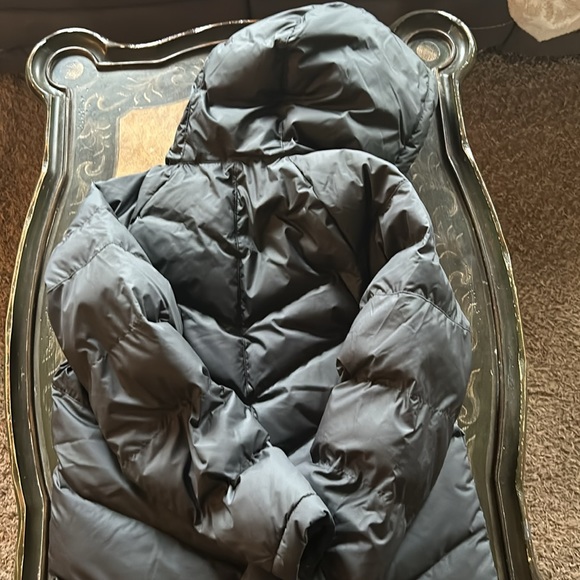 Nike puffer jacket youth large - Picture 4 of 4